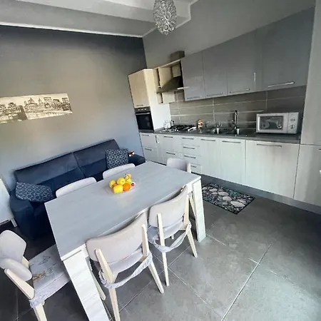 Apartment Stella Marina 2 Da Alessandro La Caletta